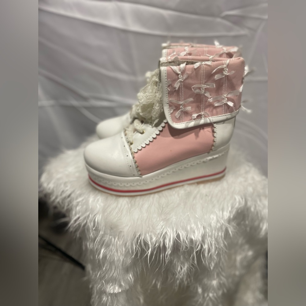 Pink wedge ladies sneakers